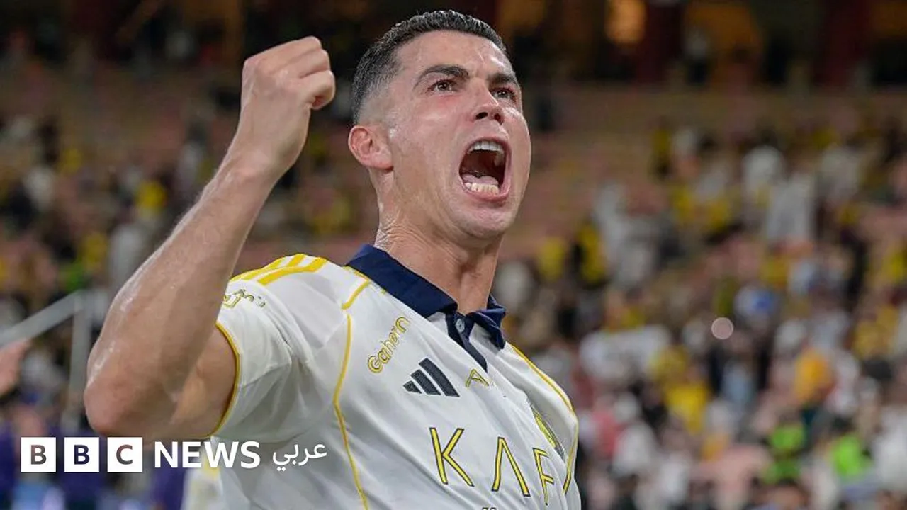 كريستيانو رونالدو: أول لاعب كرة قدم ينضم إلى نادي المليارديرات